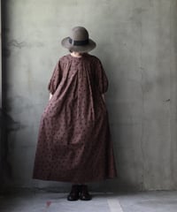 cavane キャヴァネ / Over Tuck Paisley Dressワンピース / ca-25125
