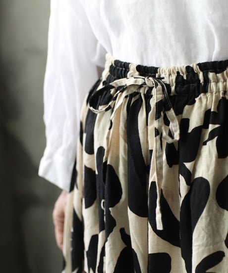 cavane キャヴァネ / Gatehered Petti Skirt Cotton&linenスカート/ ca-26071