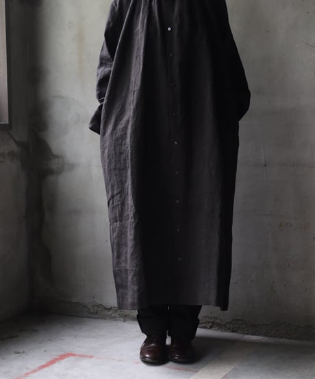 klauseクロイゼ / Belarus linen Gather shirt long length (鉄媒染) / kla-24009