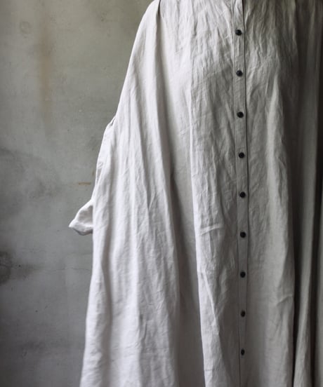 cavane キャヴァネ / Balloon sleeve dress linen100ワンピース / ca-25058
