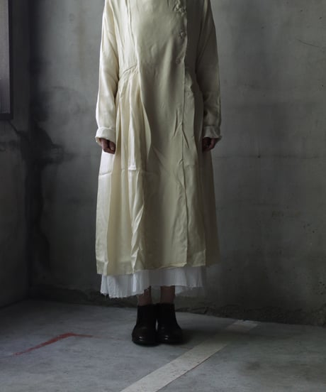 daubドーブ / BUTTONED UP DRESSドレス / da-24010