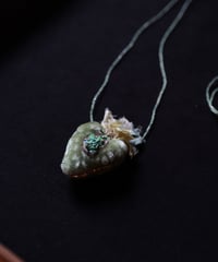 Antonia Rossi (Antomoon)/ Embroidered Heart Necklaceネックレス / An-25044