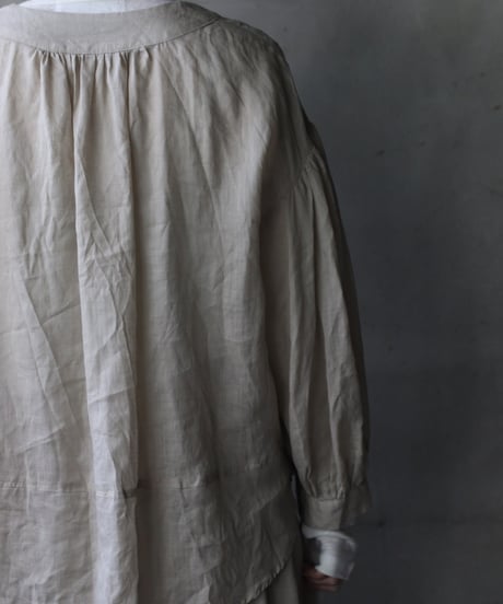 cavane キャヴァネ / V Pull-over blouse linen100ブラウス / ca-25148