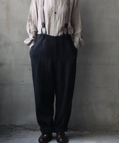 cavane キャヴァネ / Over-pants with suspender wool100パンツ / ca-25159