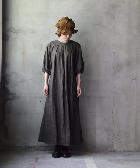 cavane キャヴァネ / Over Tuck Linen100 Dressワンピース / ca-25128