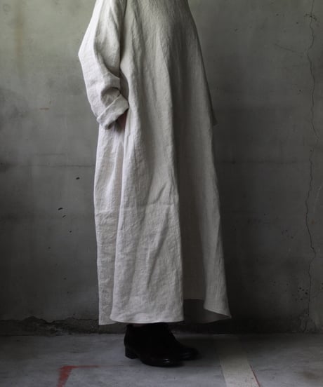 klauseクロイゼ / Band collar Shirt Long Belarus Linen(綾織/中厚手)ワンピース/ kla-25008