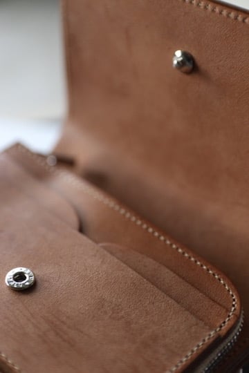 formeフォルメ / Natural horse butt Short wallet 財布