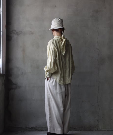 cavane キャヴァネ / Pull-over blouse with tie Linen100ブラウス / ca-26054