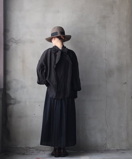 cavane キャヴァネ / Pull-over blouse with tie Linen100ブラウス / ca-26030