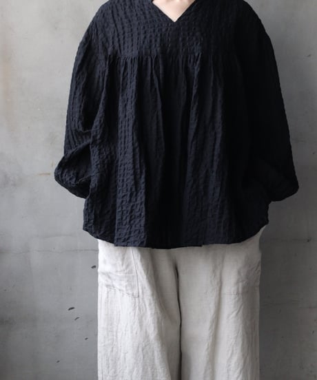 cavane キャヴァネ / Stand coll gathered chest linen & cottonブラウス / ca-26002