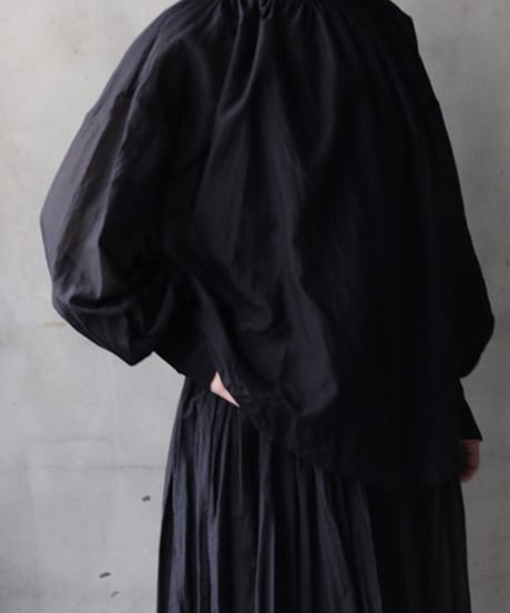 cavane キャヴァネ / Pull-over blouse with tie Silk & Cotton100ブラウス / ca-26034