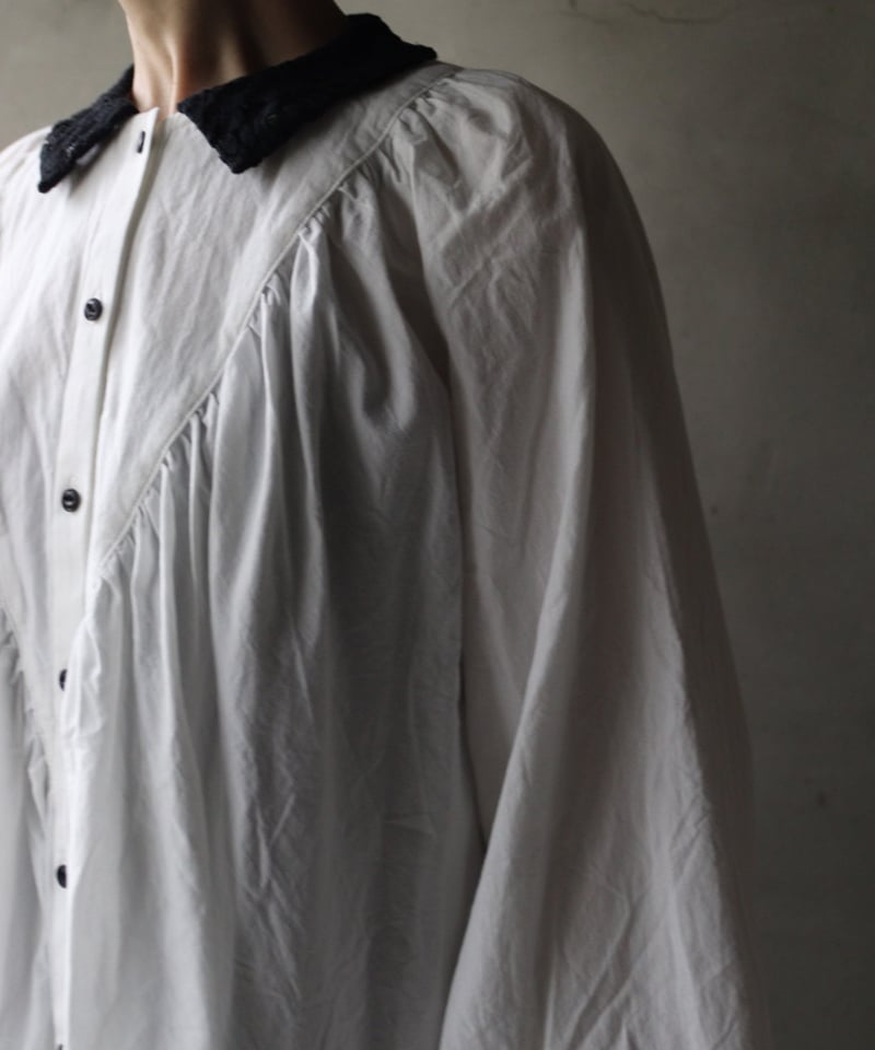 cavane キャヴァネ / Lace collar Raglan blouse Cotton
