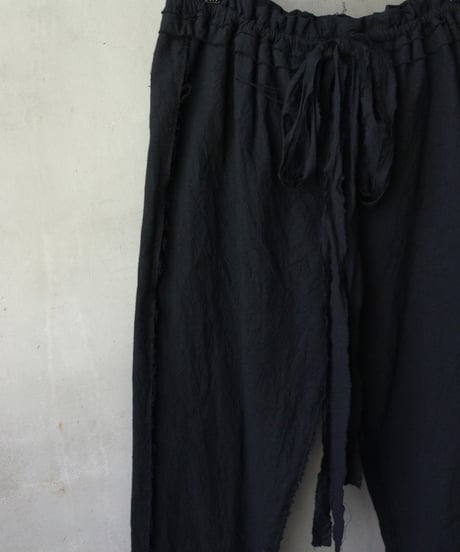 Cavalier Meiko Takahashi / Cave trousers#83 / Me-25009