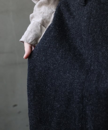 cavane キャヴァネ / Over-pants with suspender wool100パンツ / ca-25159