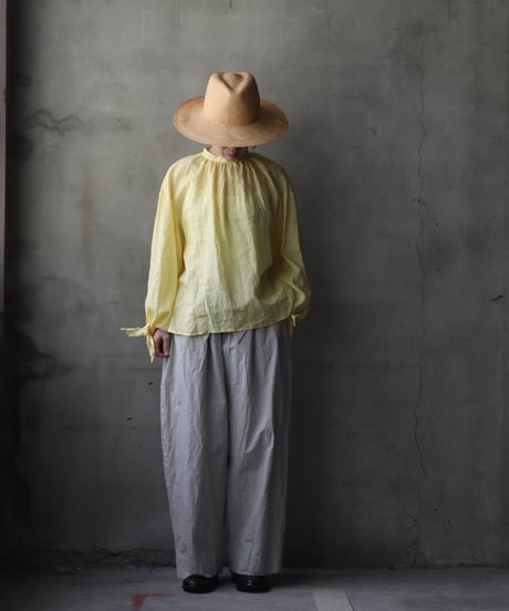 cavane キャヴァネ / Gather Neck Pullover Blouse linen100ブラウス / ca-26067