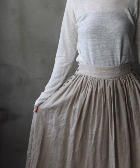 cavane キャヴァネ / Gathered skirt with side button linen100 スカート / ca-25150