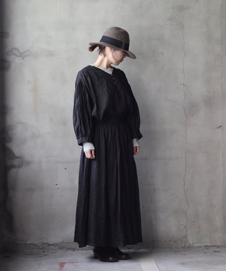 cavane キャヴァネ / Gathered skirt with side button linen100 スカート / ca-25149