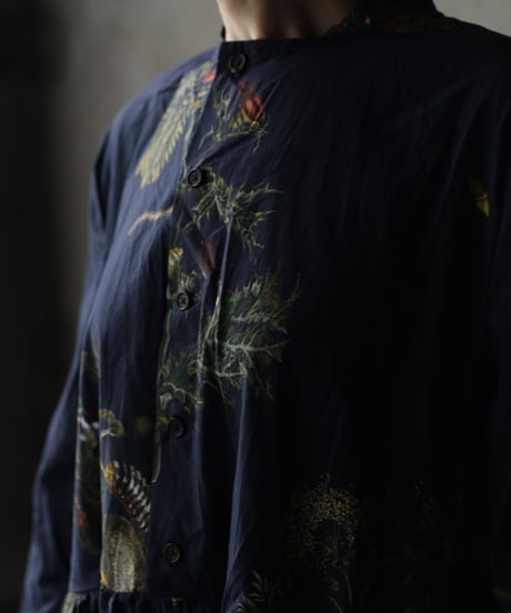 ALEKSANDR MANAMISアレクサンダーマナミ/ NATURA BLEU LOOSE FRONT DRESSワンピース/ am-25013