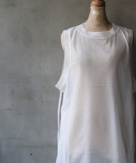 NATIVE VILLAGE ネイティブヴィレッジ / No.7/ Where the fog clears バックオープンノースリーブ（foggy white）/ na-25012