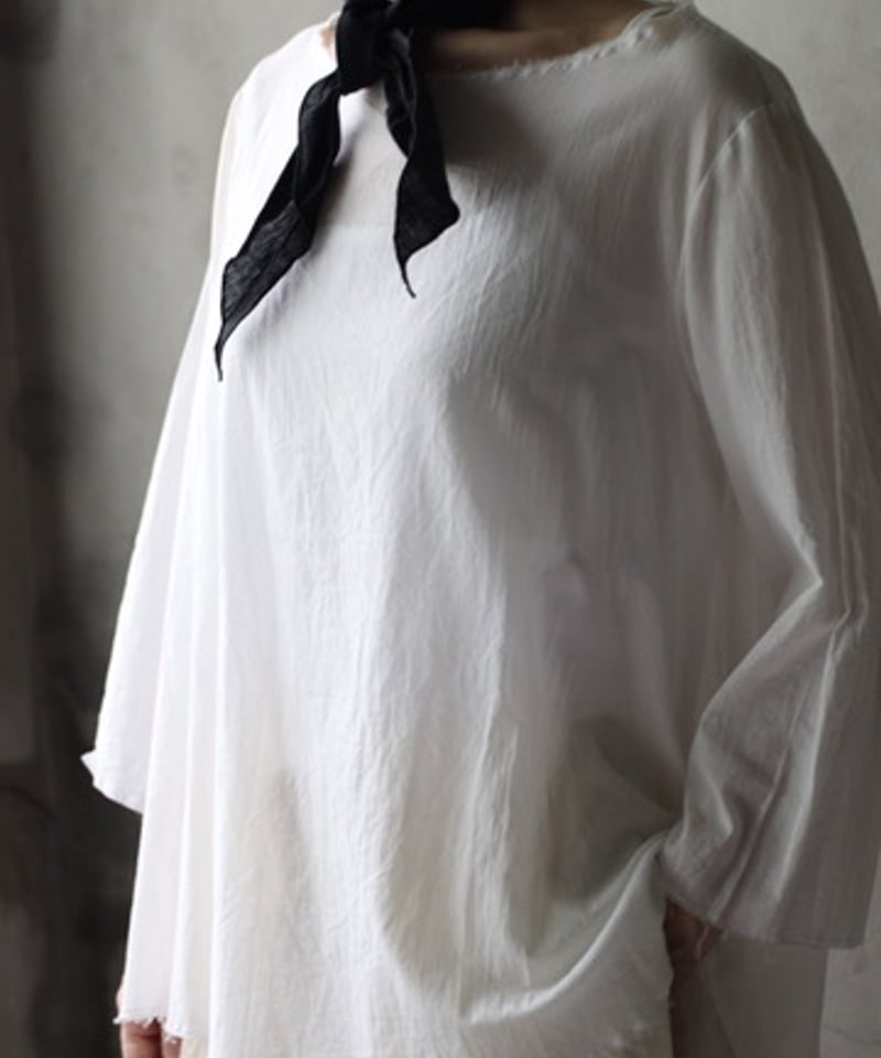 cavane キャヴァネ　モチーフつなぎストール　ホワイト150cm×95cm cavane キャヴァネ / Scarf Linen100 limited スカーフ / ca