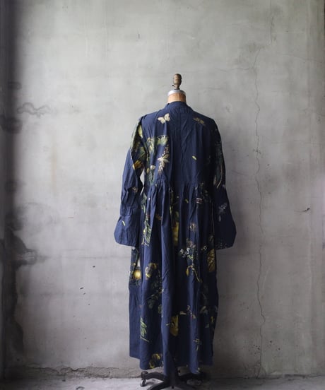 ALEKSANDR MANAMISアレクサンダーマナミ/ NATURA BLEU LOOSE FRONT DRESSワンピース/ am-25013