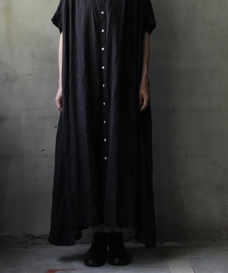 cavane キャヴァネ / Balloon no-sleeve dress Linen100ワンピース / ca-25130