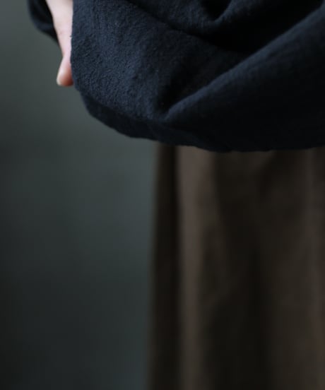 MAVRANYMA / Organic Low Cotton Henley Long-sleeve / Mav-24003