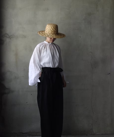 cavane キャヴァネ / Gather Neck Pullover Blouse linen100ブラウス / ca-26068