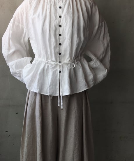 cavane キャヴァネ / Stand collar with waist drawstring blouse linen100ブラウス / ca-26059