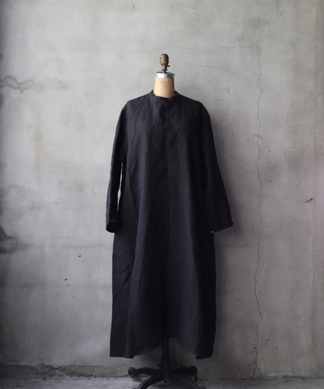 klauseクロイゼ / 天日干し綾リネンBand Collar Shirt Long Dress/ kla-25035