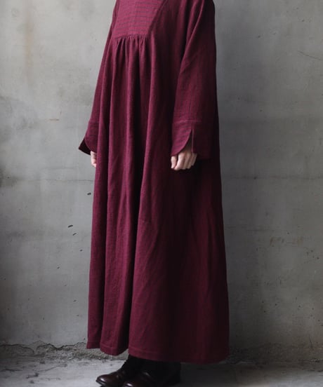 cavane キャヴァネ /  Neckline switching dress wool100ワンピース / ca-25172