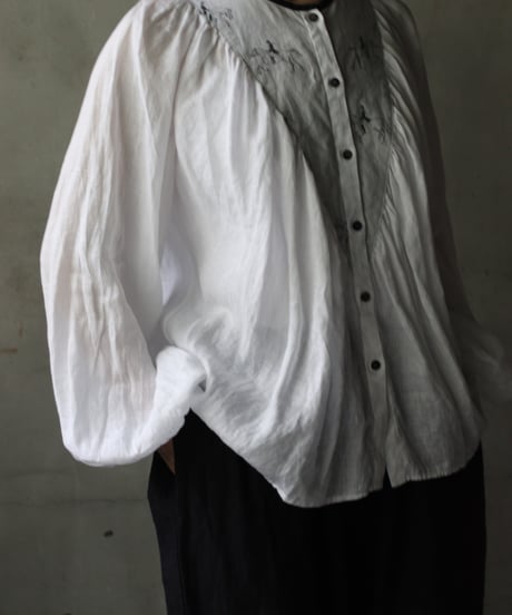 cavane キャヴァネ / Collarless raglan linen100 blouseブラウス / ca-25134
