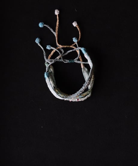 Antonia Rossi (Antomoon)/ Embroidered bracelets in vintage silkブレスレット / An-25017