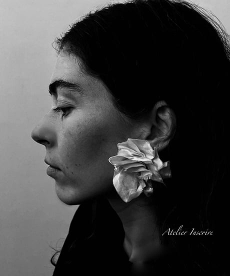 Atelier Inscrire /BAROQUE PEARL FLOWER EARRING/ At-23001