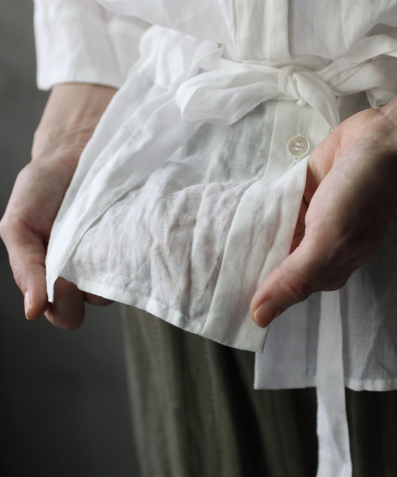 cavane キャヴァネ / Waist drawstring blouse linenブラウ