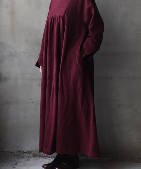 cavane キャヴァネ /  Neckline switching dress wool100ワンピース / ca-25172