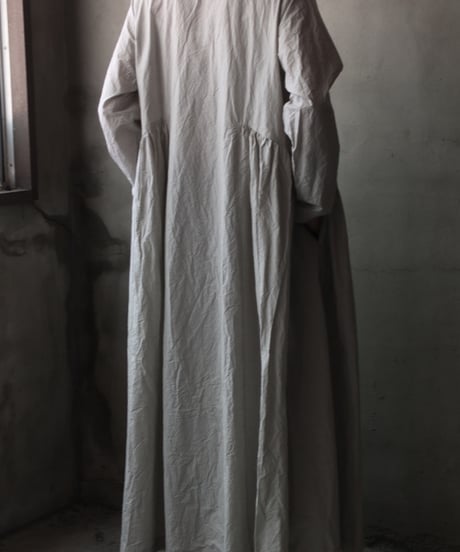 cavaneキャヴァネ / Gathered dress with side switchingワンピース / ca-26055