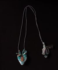 Antonia Rossi (Antomoon)/ Embroidered Heart Necklaceネックレス / An-25042