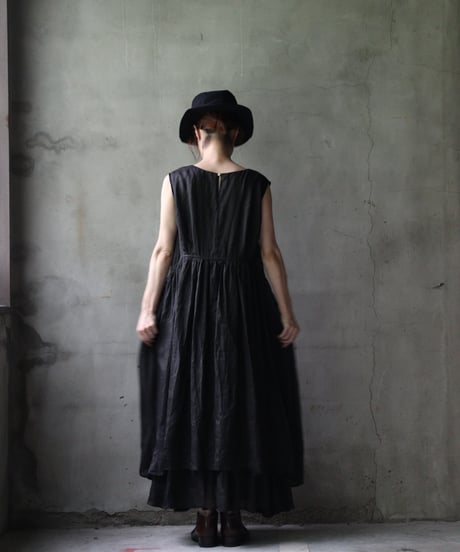 cavane キャヴァネ / Gathered dress linen100ワンピース / ca-25119
