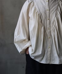 再入荷_cavane キャヴァネ / Stand-collar raglan cotton & linen blouseブラウス / ca-26008