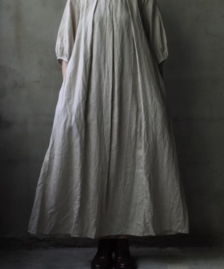 cavane キャヴァネ / Over Tuck Linen100 Dressワンピース / ca-25100