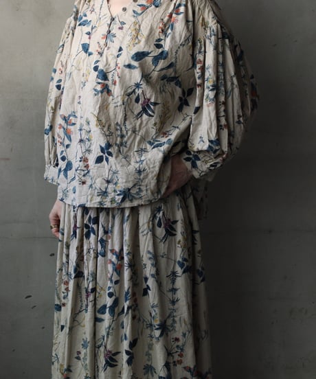 cavane キャヴァネ / V Pull-over blouse linen&cottonブラウス / ca-26061