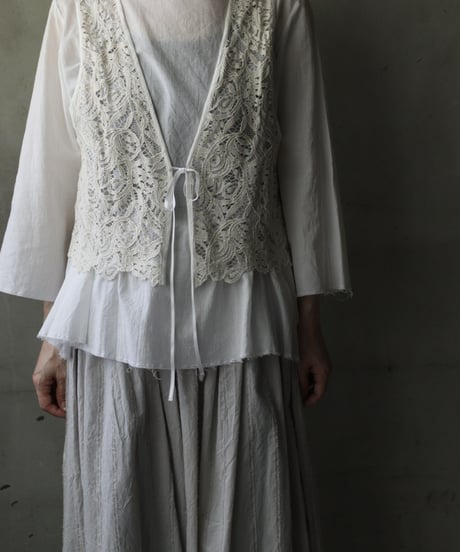 cavane キャヴァネ / Lace Vest limitedベスト/ ca-26069