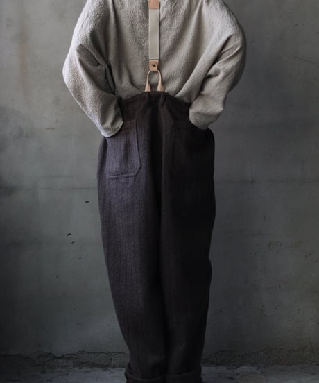 cavane キャヴァネ / Over-pants with suspender wool100パンツ / ca-25161