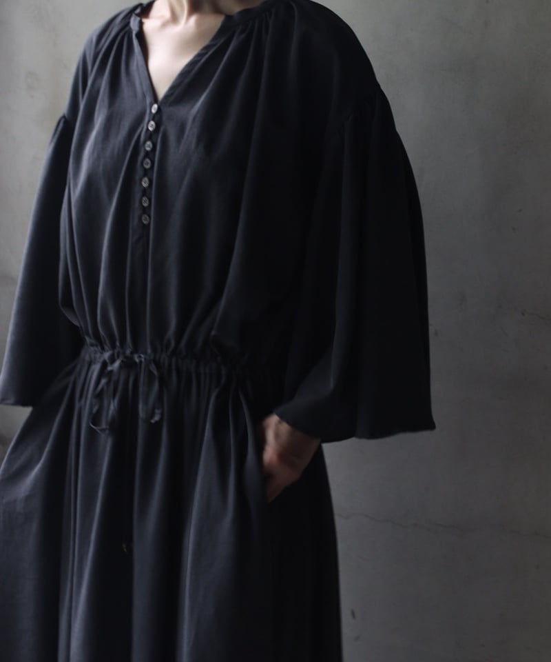 cavane キャヴァネ / TL V-Draw String dressワンピース/ ca-