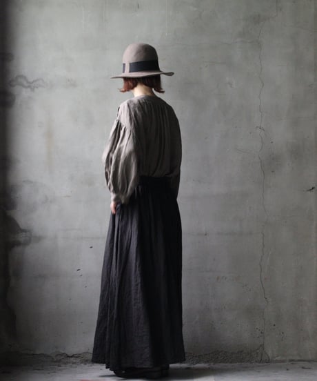 cavane キャヴァネ / Gathered skirt with side button linen100 スカート / ca-25145