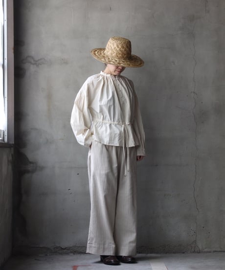 cavane キャヴァネ / Stand collar with waist drawstring blouse cotton&linenブラウス / ca-26058