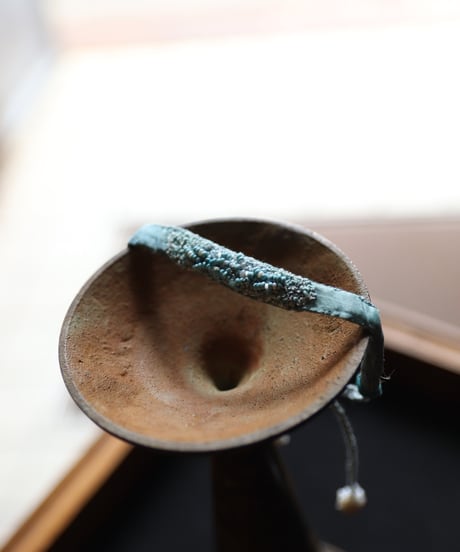 Antonia Rossi (Antomoon)/ Artisan Embroidered bracelets in vintage silkブレスレット / An-26012