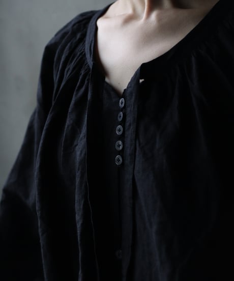 cavane キャヴァネ / Raglan puff-sleeve blouse Linen100天日干しブラウス / ca-26048