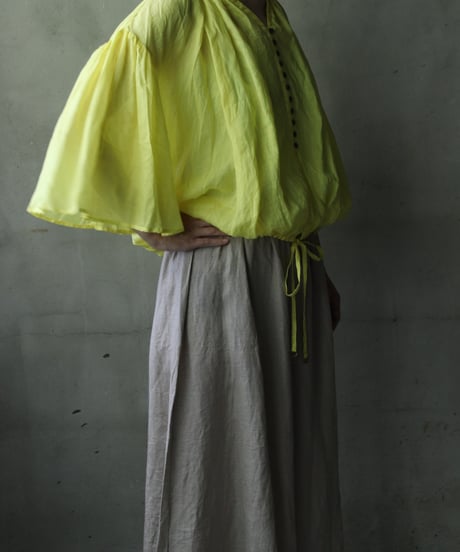 cavane キャヴァネ / Wide-sleeves with waist drawstring linen100 blouseブラウス / ca-25106